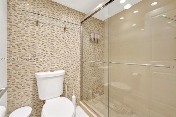 Valencia At Quadomain, 2201 S Ocean Dr #604, Hollywood, Florida 33019, image 2