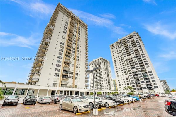 Valencia At Quadomain, 2201 S Ocean Dr #604, Hollywood, Florida 33019, image 1