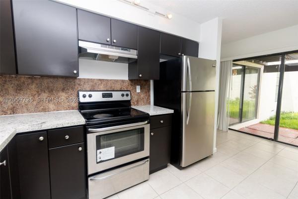 10085 NW 6th Ter #4-1, Unincorporated Dade County, Florida 33172, image 1