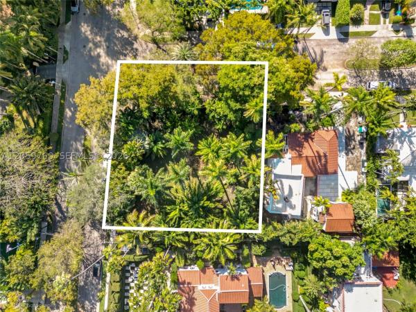 Bayshore, 5810 N Bayshore Dr, Miami, Florida 33137, image 2
