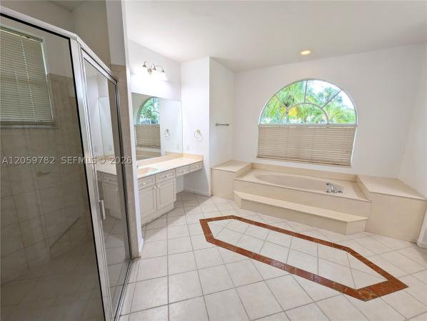 Lake Ridge, 3937 Nighthawk Dr, Weston, Florida 33331, image 2