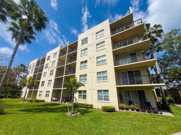 Caribbean At Boca Bayou, 26 Royal Palm Way #201, Boca Raton, Florida 33432, image 1