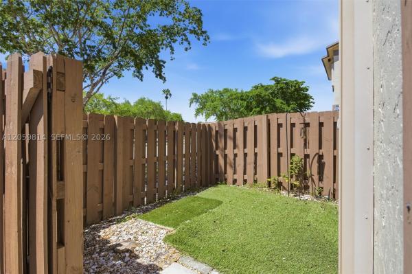 Country Squire Townhomes, 2950 NW 106th Ave #8, Sunrise, Florida 33322, image 2