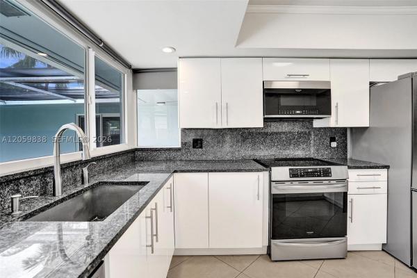 Plantation Park, 5281 SW 4th Ct, Plantation, Florida 33317, image 3