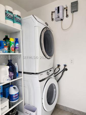 Fulford By The Sea, 1740 NE 181st St, North Miami Beach, Florida 33162, image 2