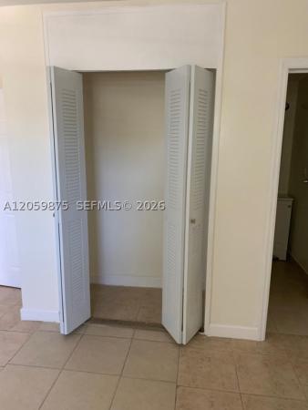 Colonial Court, 1471 NE 170th St #123A, North Miami Beach, Florida 33162, image 1