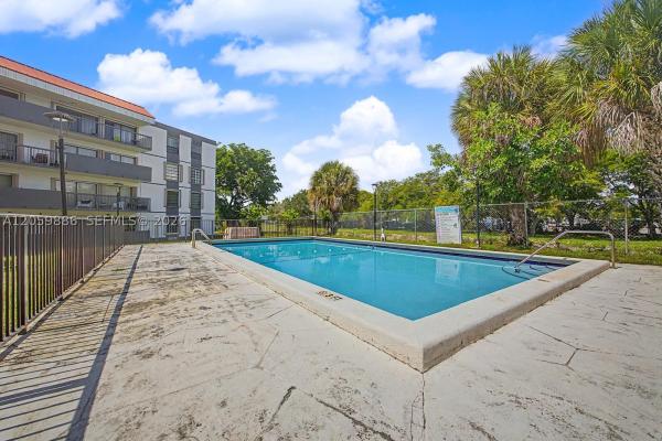 5700 SW 127th Ave #1305, Unincorporated Dade County, Florida 33183, image 3