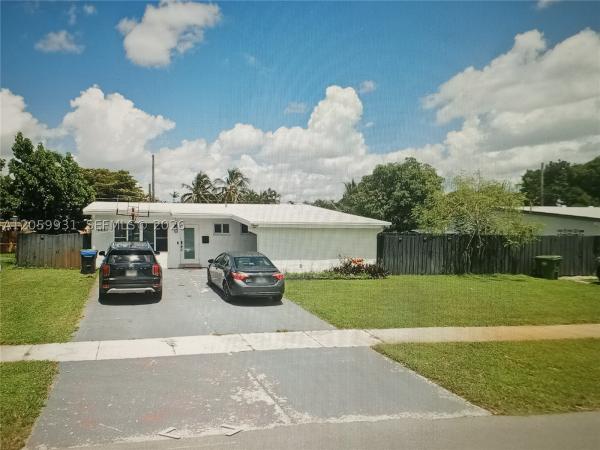 Boulevard Heights, 6601 SW 6th St, Pembroke Pines, Florida 33023, image 1