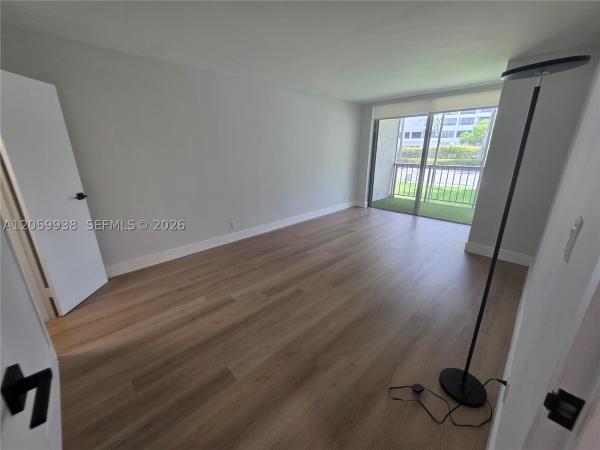 De Soto Park South, 501 Three Islands Blvd #112, Hallandale Beach, Florida 33009, image 1