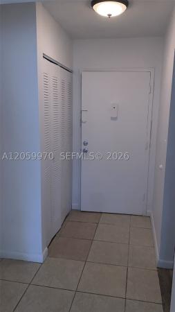 North Miami Beach, Florida 33162, image 2