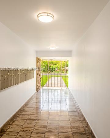 8990 SW 24th St #19, Unincorporated Dade County, Florida 33165, image 3