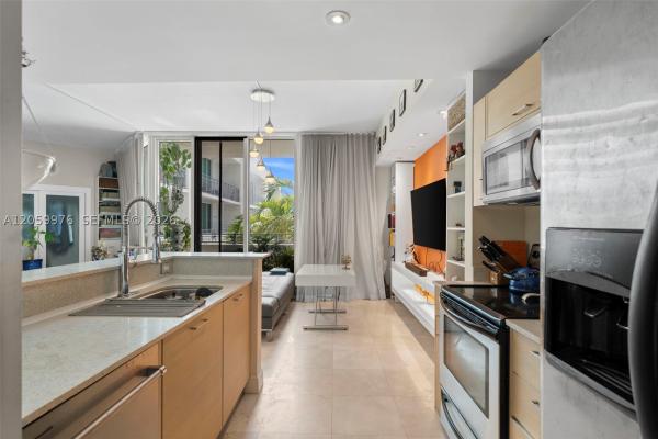 City 24, 350 NE 24th St #703, Miami, Florida 33137, image 1