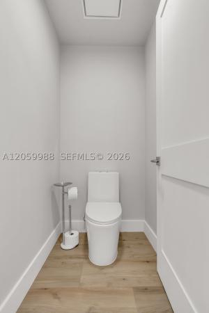 Mint At Riverfront, 92 SW 3rd St #5204, Miami, Florida 33130, image 1