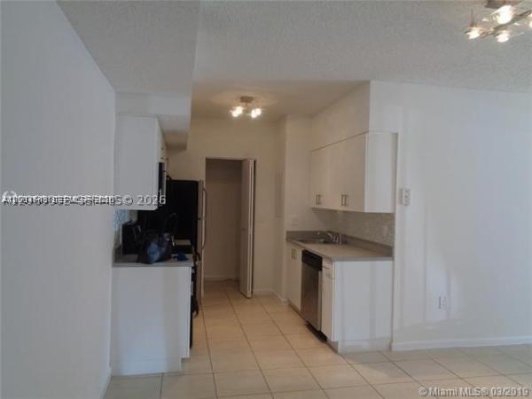 Serenity Palms, 3271 Sabal Palm Mnr #103, Davie, Florida 33024, image 2