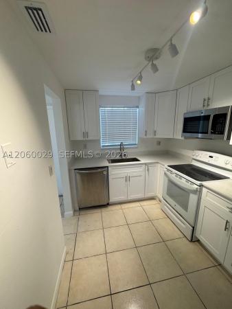 French Villas, 7981 S French Dr #2-202, Pembroke Pines, Florida 33024, image 2