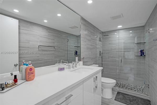 Ocean View Towers, 401 Golden Isles Dr #302, Hallandale Beach, Florida 33009, image 3