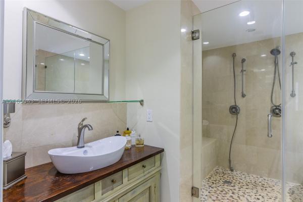 Imperial House, 5255 Collins Ave #11E, Miami Beach, Florida 33140, image 2