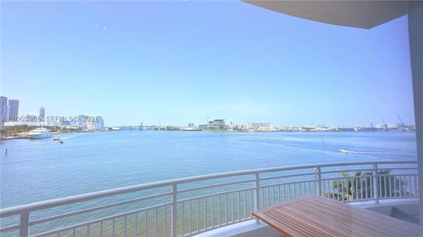 Three Tequesta Point, 848 Brickell Key Dr #1102, Miami, Florida 33131, image 2