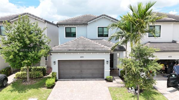 Vantage At Palm-Aire, 425 NW 33rd Ln, Pompano Beach, Florida 33069, image 2