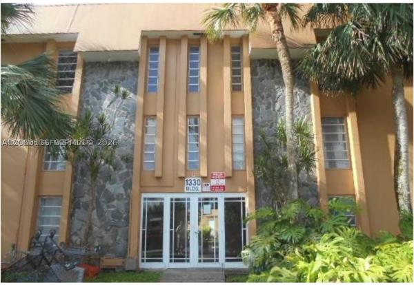 1330 W 54th St #324C, Hialeah, Florida 33012, image 2