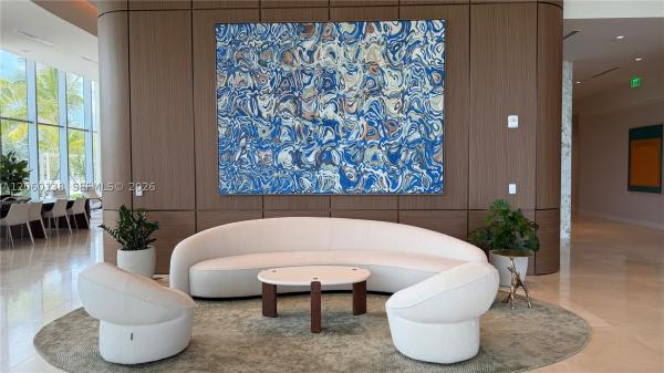 2411 Laguna Cir #1510, North Miami, Florida 33181, image 1