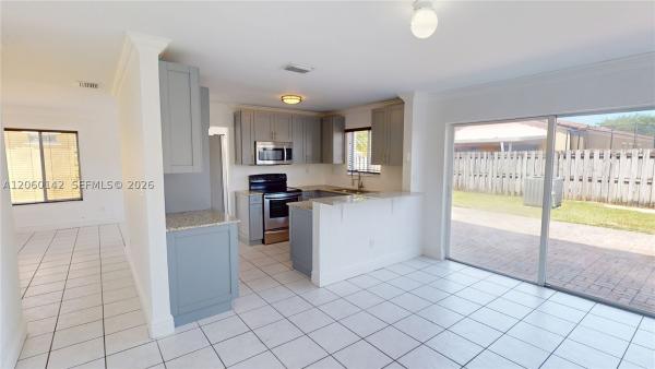 17343 SW 142nd Pl, Unincorporated Dade County, Florida 33177, image 3