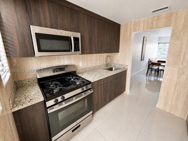 The Hideaway, 1035 94th St #4, Bay Harbor Islands, Florida 33154, image 1