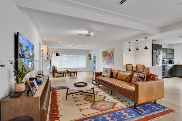 Bay Breeze Miami Shores, 1223 NE 102nd St, Miami Shores, Florida 33138, image 1