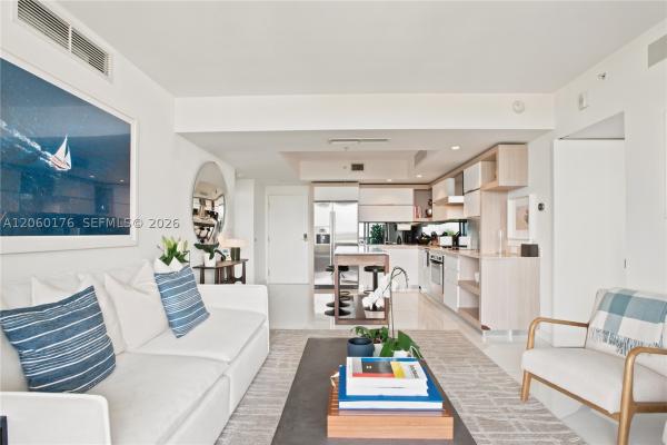 ArtePark North, 2155 Washington Ct #504, Miami Beach, Florida 33139, image 2