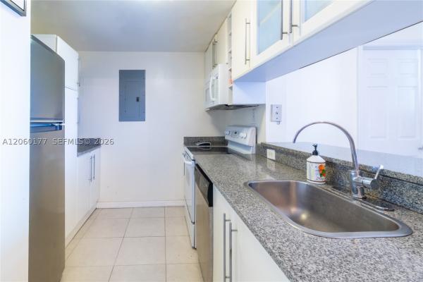 1800 Biscayne Plaza, 275 NE 18th St #1110, Miami, Florida 33132, image 3
