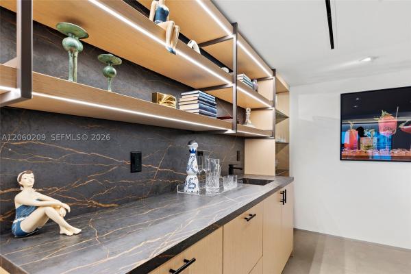 Roney Palace, 2301 Collins Ave #1004, Miami Beach, Florida 33139, image 3