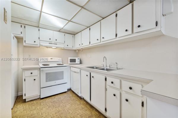 14250 SW 62nd St #521, Unincorporated Dade County, Florida 33183, image 3