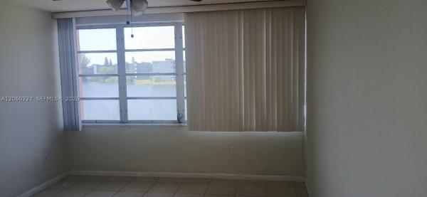 1591 NE Miami Gardens Dr #205, Unincorporated Dade County, Florida 33179, image 1