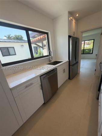 Trail Granada, 5171 SW 6th St, Miami, Florida 33134, image 3