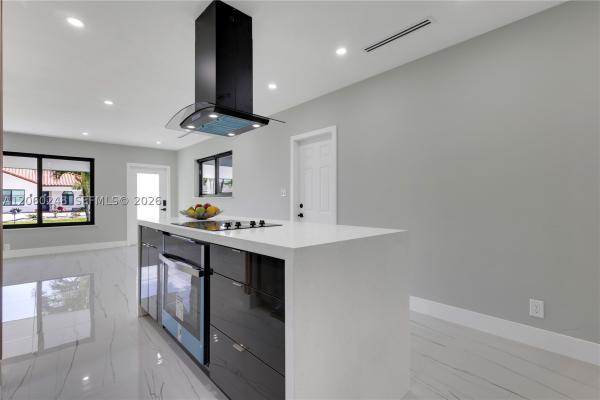 Chula Vista, 1997 SW 28th Ave, Fort Lauderdale, Florida 33312, image 3