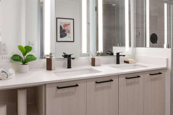 Miami Heights, 221 SW 12th St #505, Miami, Florida 33130, image 3