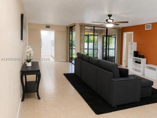 Patios Of Oakwood, 9568 SW 1st Ct #7-F, Coral Springs, Florida 33071, image 3