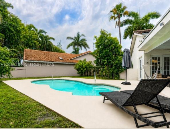 Laguna At Mission Bay, 10665 San Bernardino Way, Boca Raton, Florida 33428, image 3