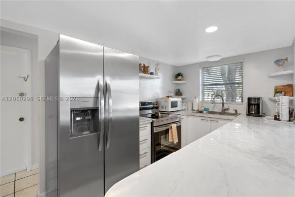 The Cove, 220 SE 12th Ave #1-4, Deerfield Beach, Florida 33441, image 2