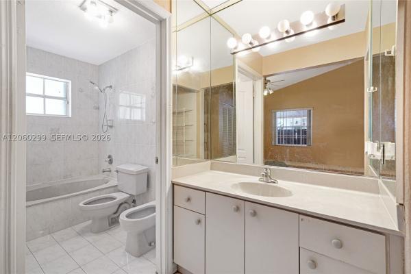 3201 W 76th St, Hialeah, Florida 33018, image 1
