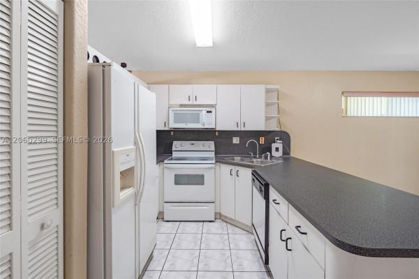 3201 W 76th St, Hialeah, Florida 33018, image 2