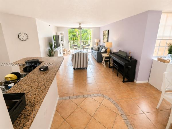 The Yacht Club At Aventura, 19801 E Country Club Dr #4307, Aventura, Florida 33180, image 3