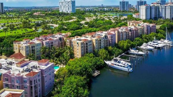 The Yacht Club At Aventura, 19801 E Country Club Dr #4307, Aventura, Florida 33180, image 1