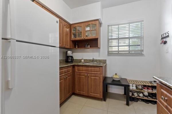 Southern Star, 9280 Bay Harbor Ter #26, Bay Harbor Islands, Florida 33154, image 3
