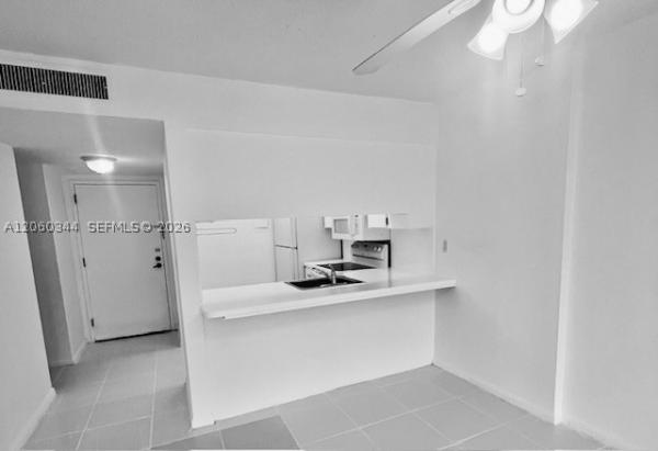 North Miami Beach, Florida 33160, image 2