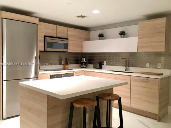 The Harbour South Tower, 16385 Biscayne Blvd #1818, North Miami Beach, Florida 33160, image 3