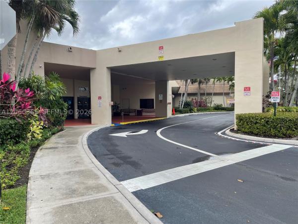 16240 Laurel Dr #101, Weston, Florida 33326, image 1