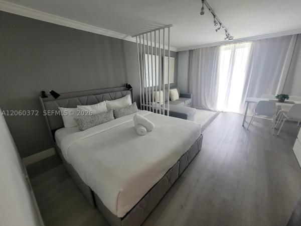 The Aventura Beach Club, 19201 Collins Ave #632, Sunny Isles Beach, Florida 33160, image 1