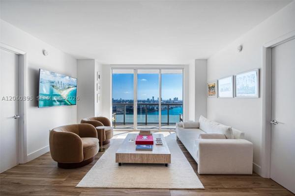 50 Biscayne, 50 Biscayne Blvd #2706, Miami, Florida 33132, image 2