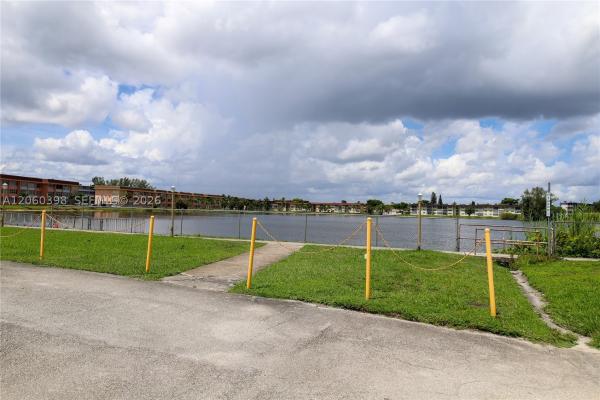 1501 NE Miami Gardens Dr #351, Unincorporated Dade County, Florida 33179, image 2